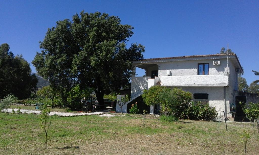 Santu Paulu Country House Posada  Exterior photo